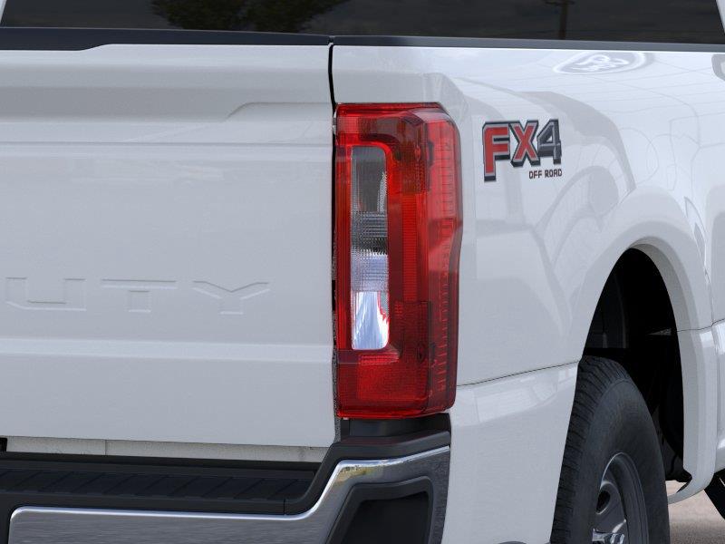 New 2026 Oxford White Ford XL image 21