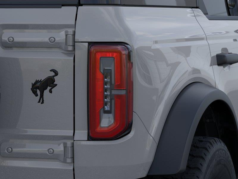New 2026 Avalanche Gray Ford Outer Banks image 23