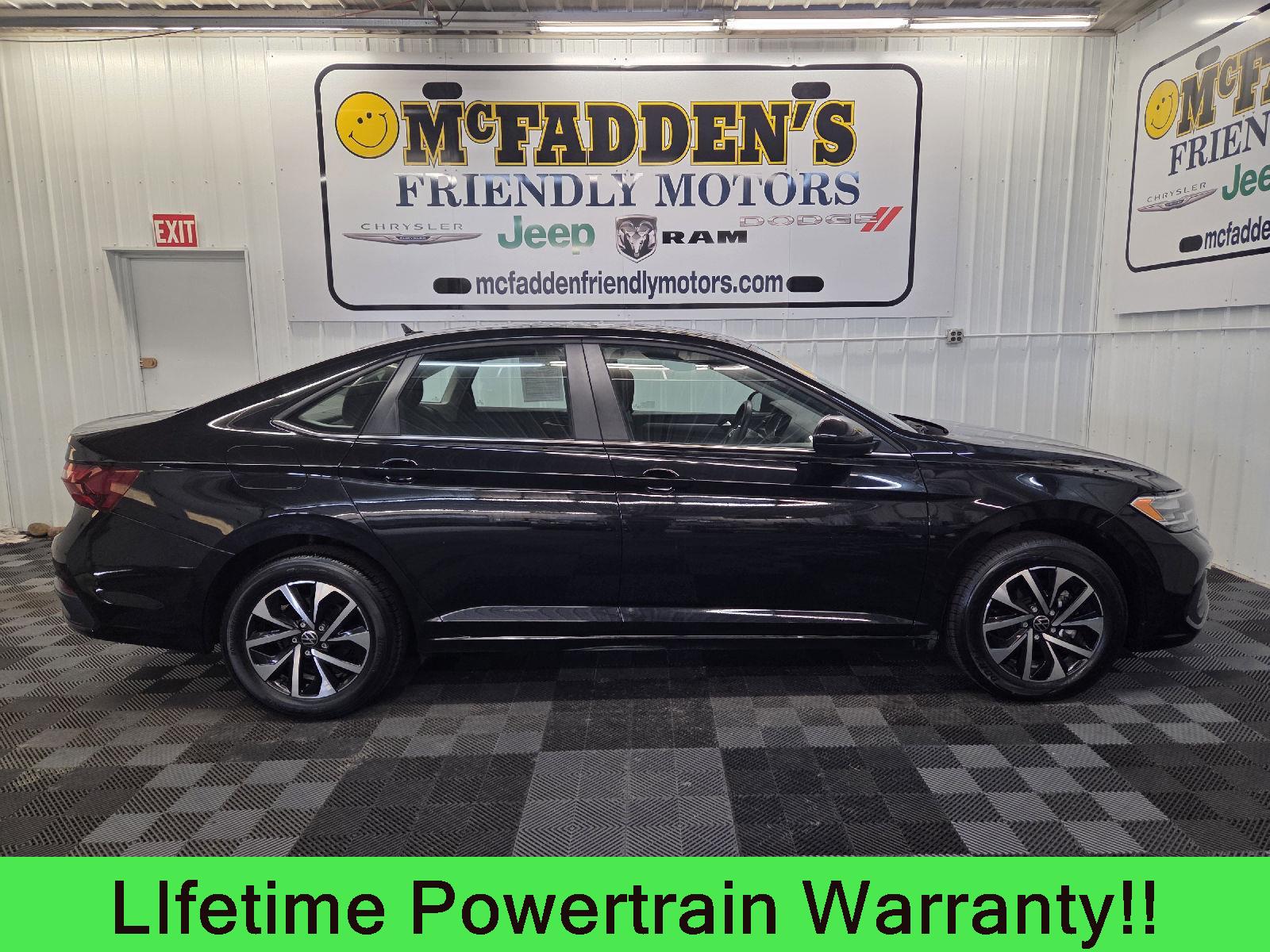 Deep Black Pearl 2024 Volkswagen Jetta S FWD Sedan Front-Wheel Drive Automatic