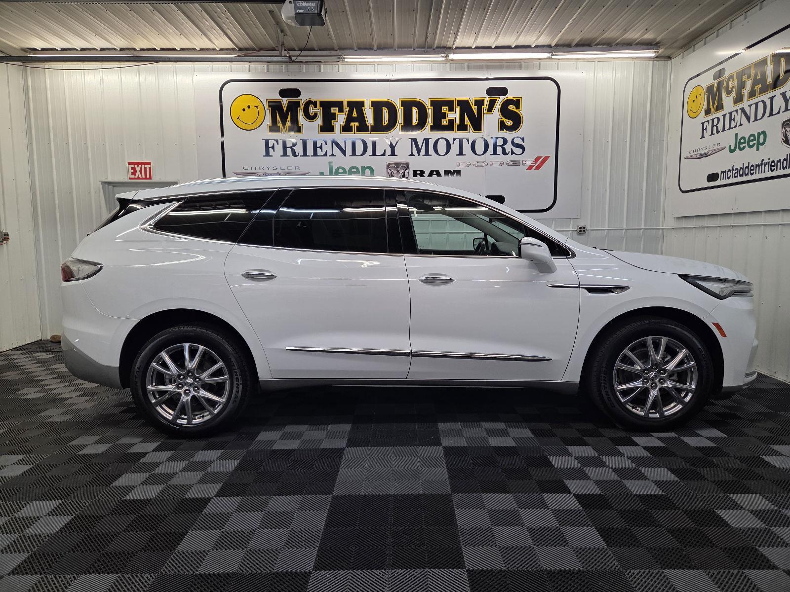 Summit White 2023 Buick Enclave Essence AWD SUV / Crossover Four-Wheel Drive 9-Speed Automatic