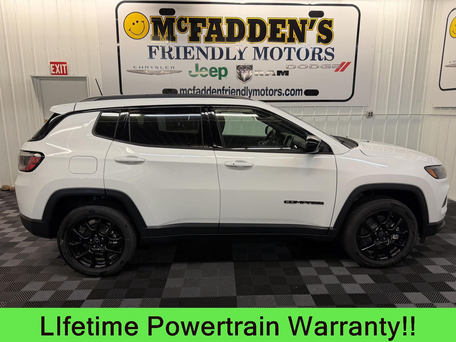 Bright White Clearcoat 2026 Jeep Compass SUV / Crossover Four-Wheel Drive 8-Speed Automatic