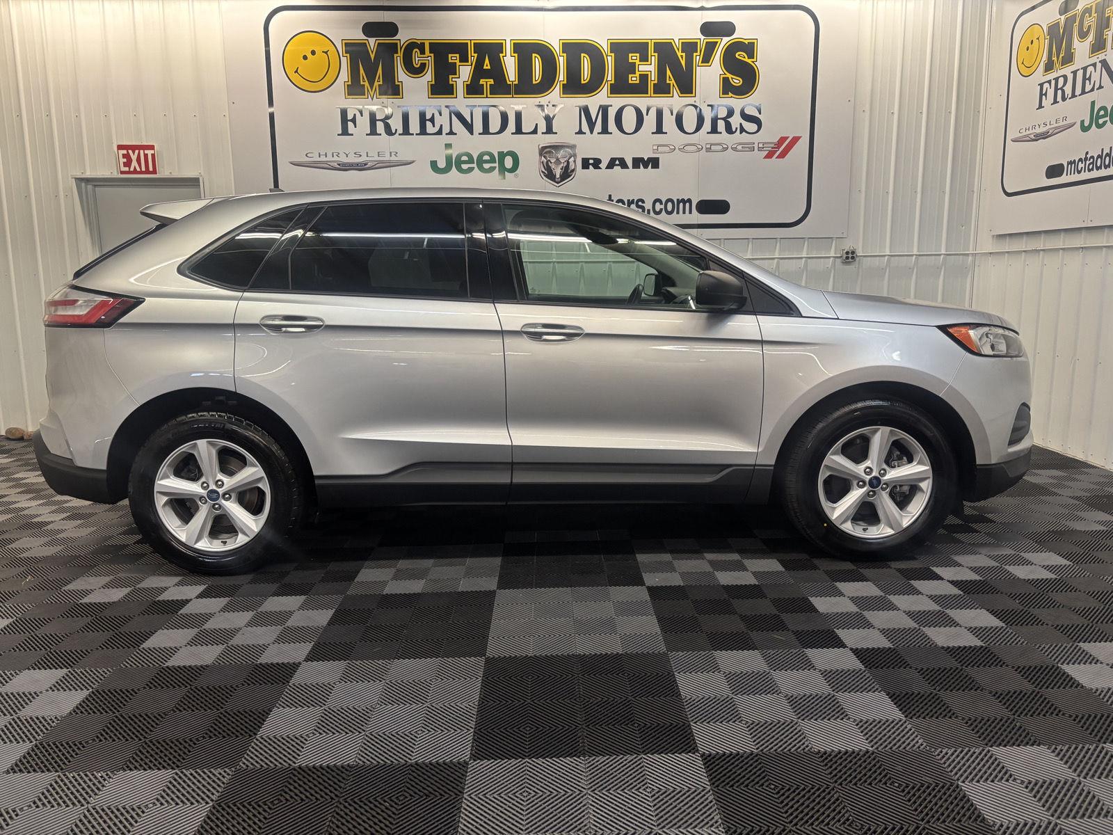 Ingot Silver Metallic 2019 Ford Edge SUV / Crossover Front-Wheel Drive 8-Speed Automatic
