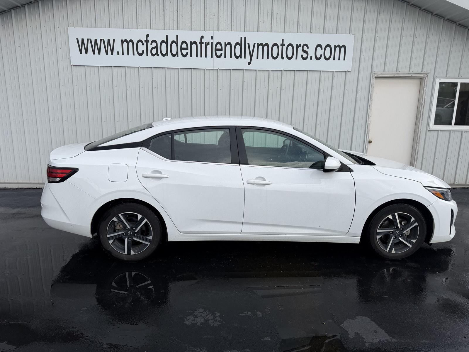 White (Fresh Powder) 2025 Nissan Sentra Sedan Front-Wheel Drive Continuously Variable Transmission