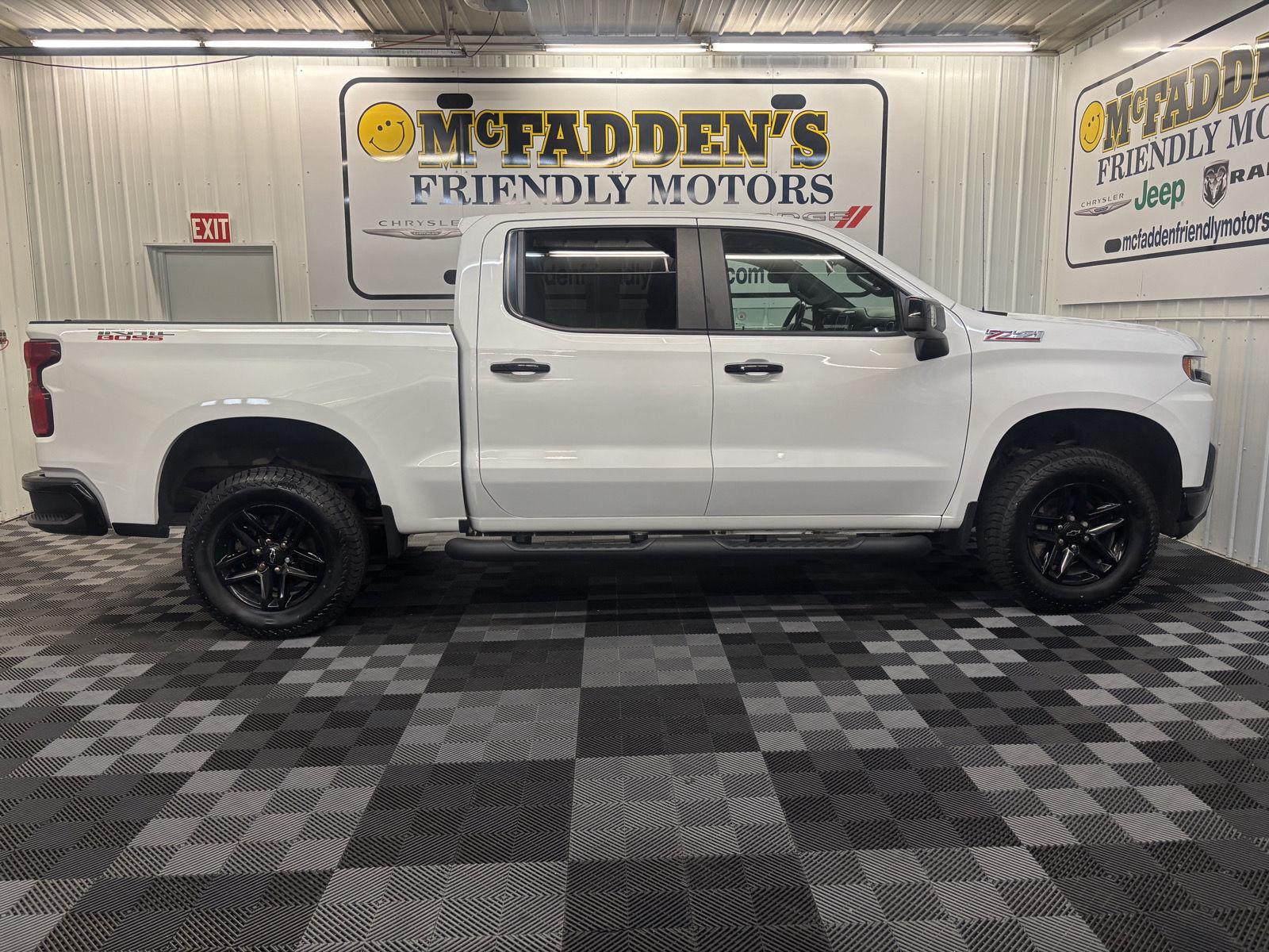 Summit White 2020 Chevrolet Silverado 1500 Pickup Truck Four-Wheel Drive Automatic