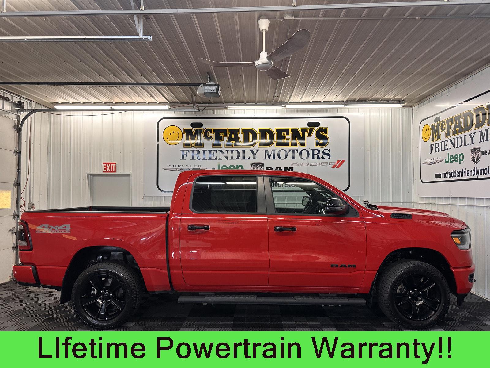 2023 RAM 1500 Big Horn Crew Cab 4WD