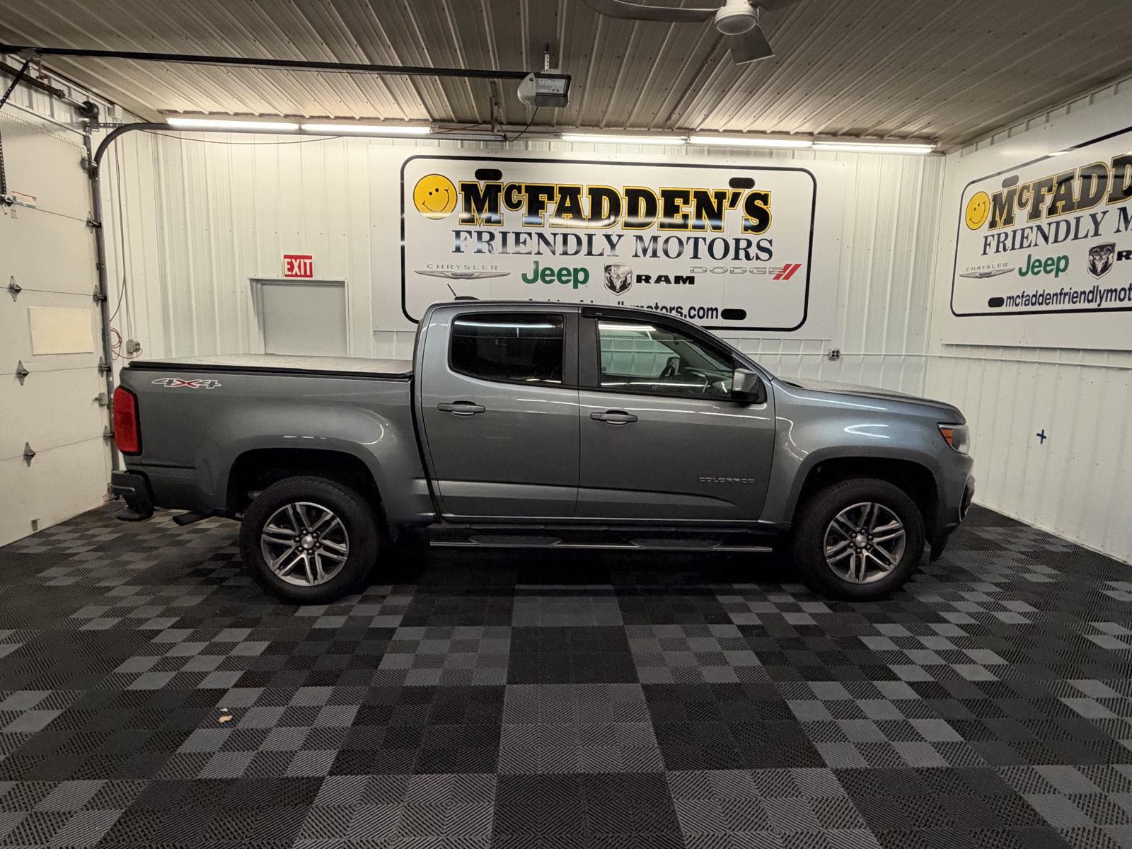 Gray (Satin Steel Metallic) 2022 Chevrolet Colorado Pickup Truck Four-Wheel Drive 8-Speed Automatic