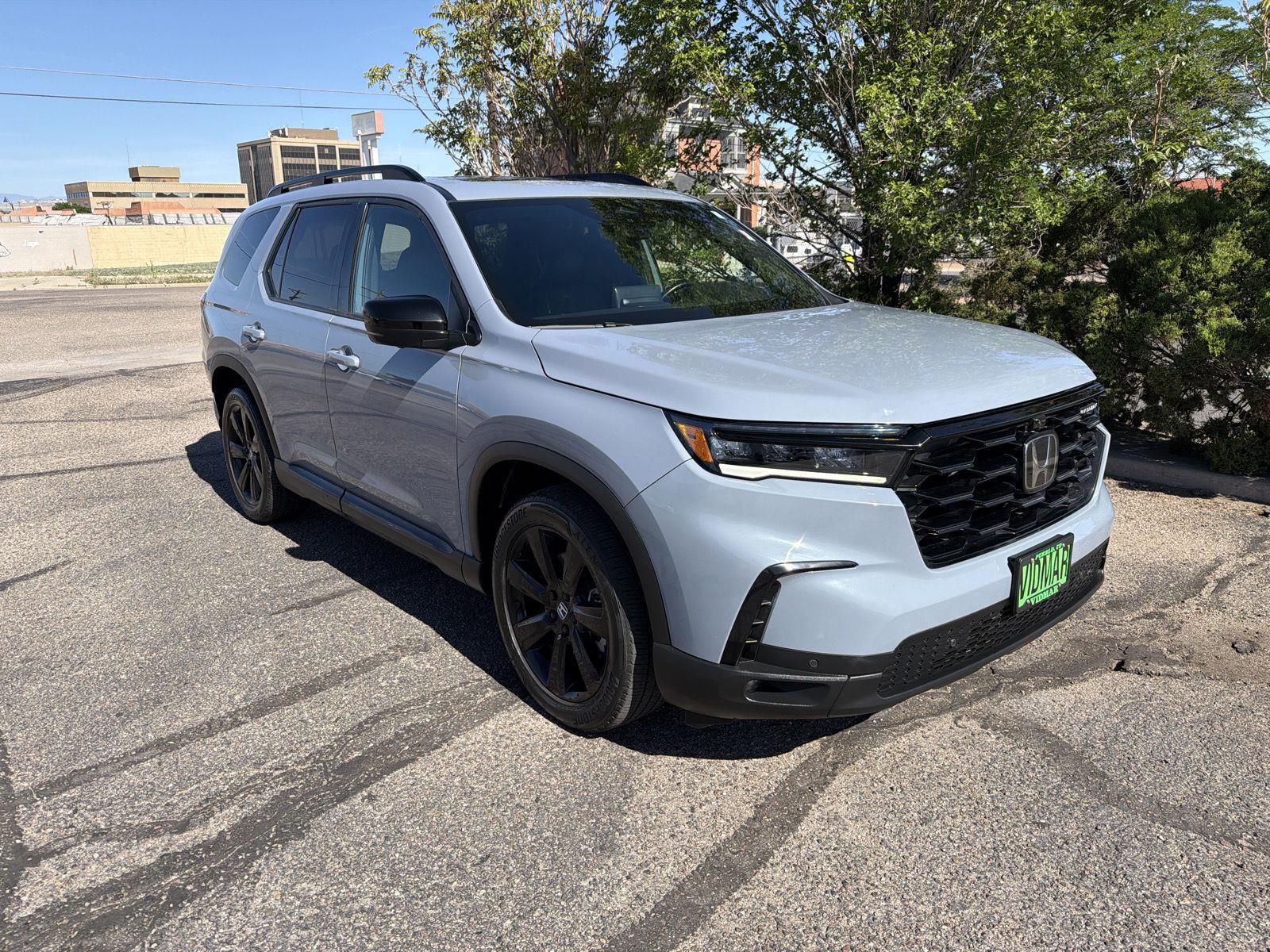 2025 Honda Pilot Black Edition AWD