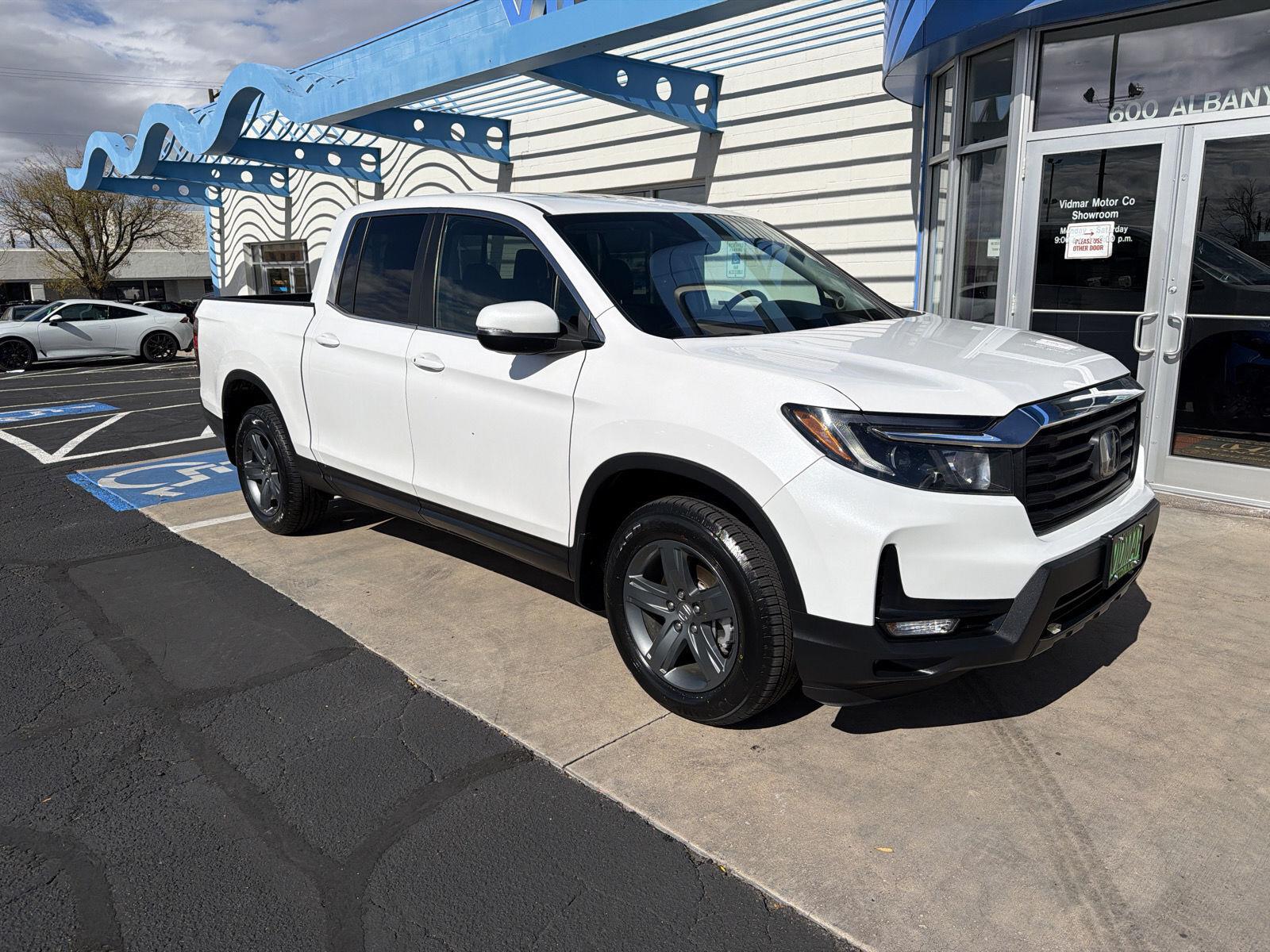 2023 Honda Ridgeline RTL AWD
