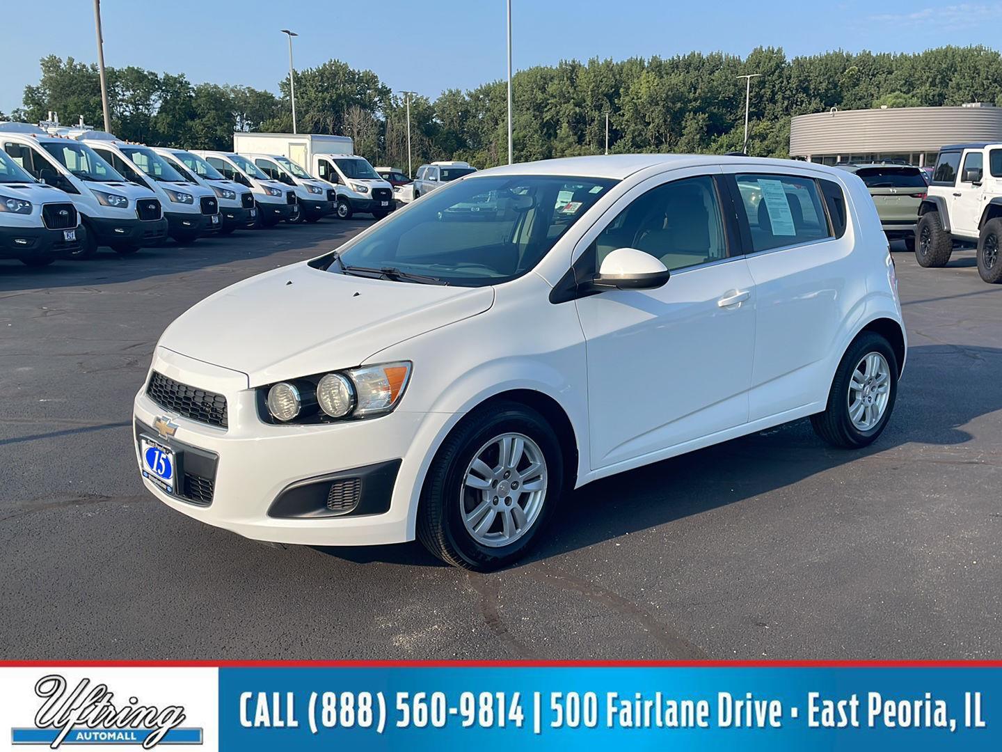 Summit White 2015 Chevrolet Sonic Hatchback Front-Wheel Drive 6-Speed Automatic