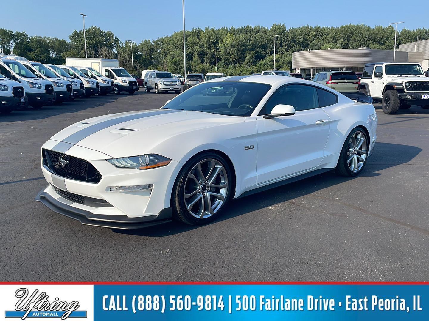 Oxford White 2020 Ford Mustang Coupe Rear-Wheel Drive 6-Speed Manual