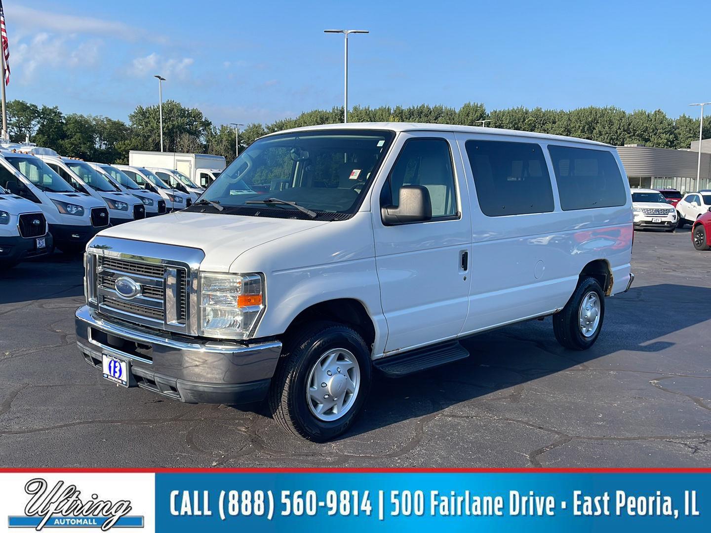2013 Ford E-Series E-350 XLT Super Duty Passenger Van