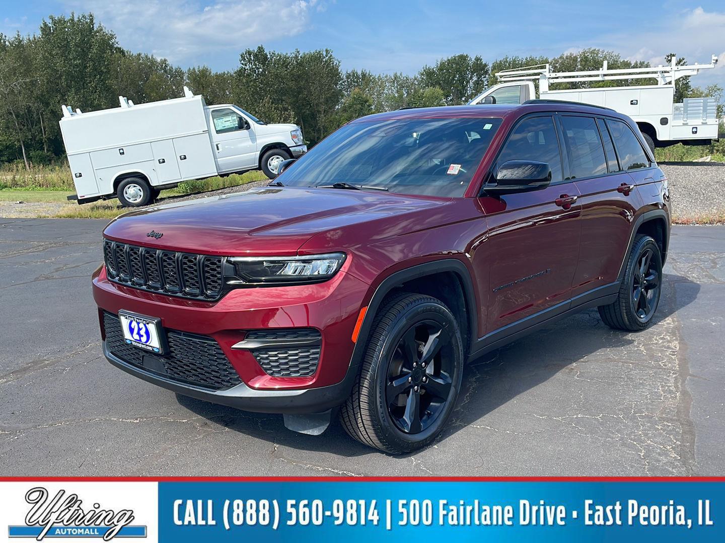  2023 Jeep Grand Cherokee Altitude 4WD   