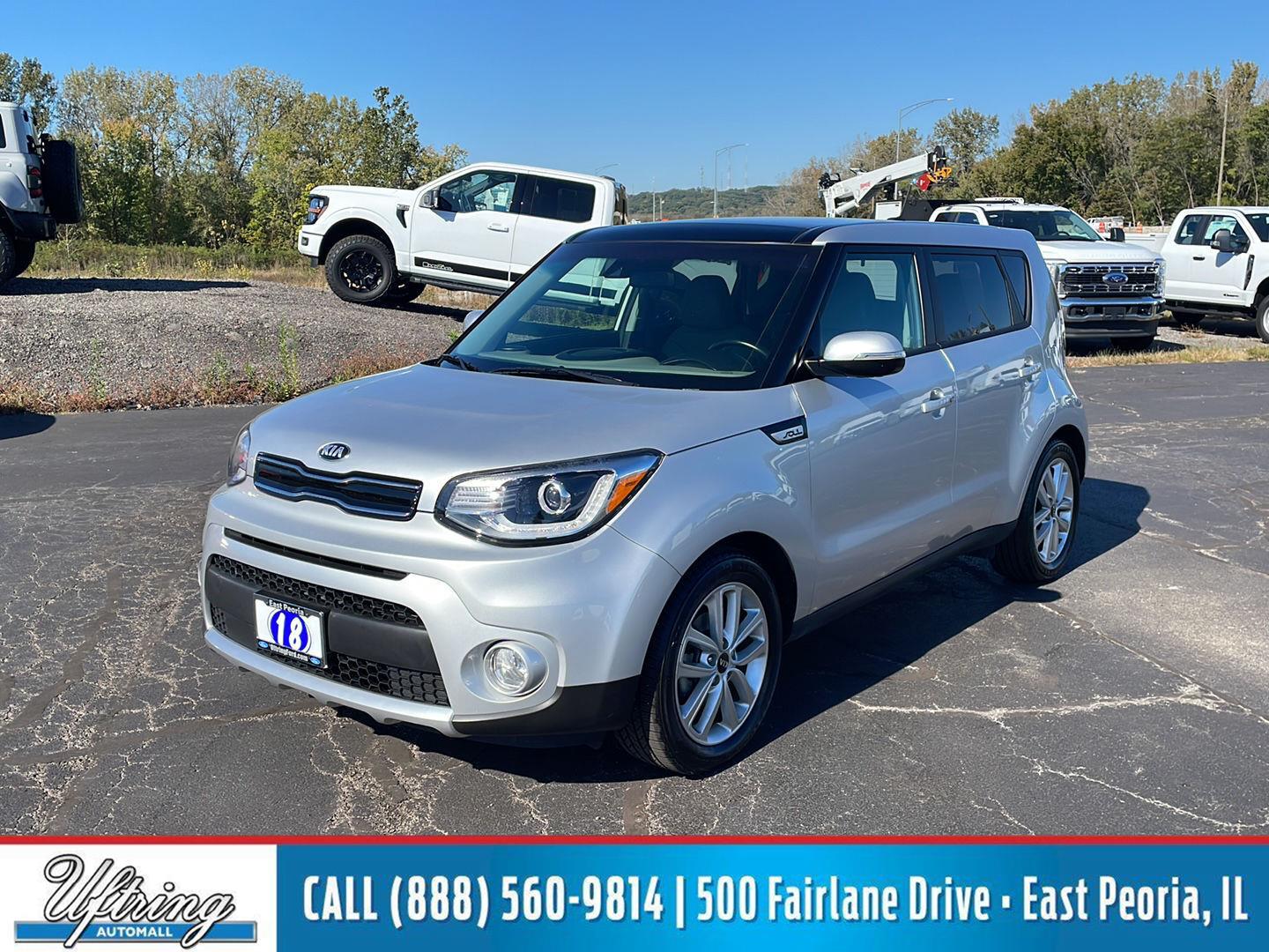 Bright Silver 2018 Kia Soul Wagon Front-Wheel Drive Automatic