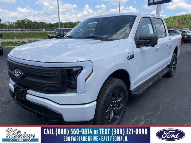 Space White Metallic 2025 Ford F-150 Lightning Flash SuperCrew AWD Pickup Truck All-Wheel Drive Automatic