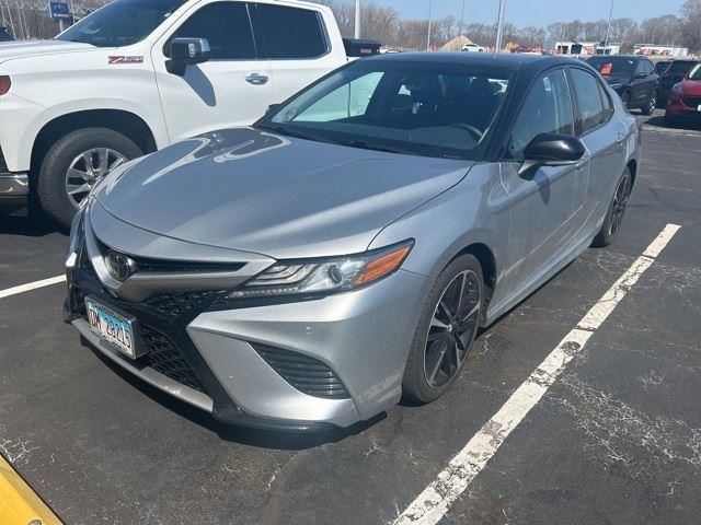 Celestial Silver/Midnight Black Metallic 2018 Toyota Camry XSE V6 Sedan Front-Wheel Drive 8-Speed Automatic