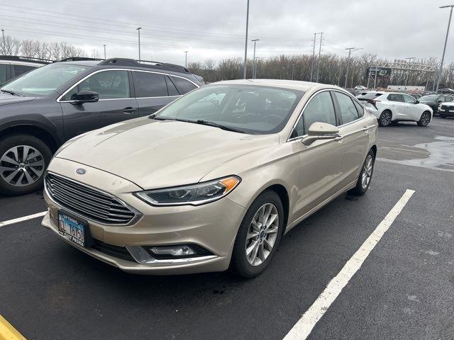 White Gold 2017 Ford Fusion SE Sedan Front-Wheel Drive 6-Speed Automatic