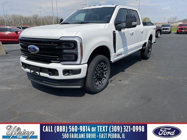 Star White Metallic Tri-Coat 2026 Ford F-250 Super Duty Platinum Crew Cab 4WD Pickup Truck Four-Wheel Drive Automatic