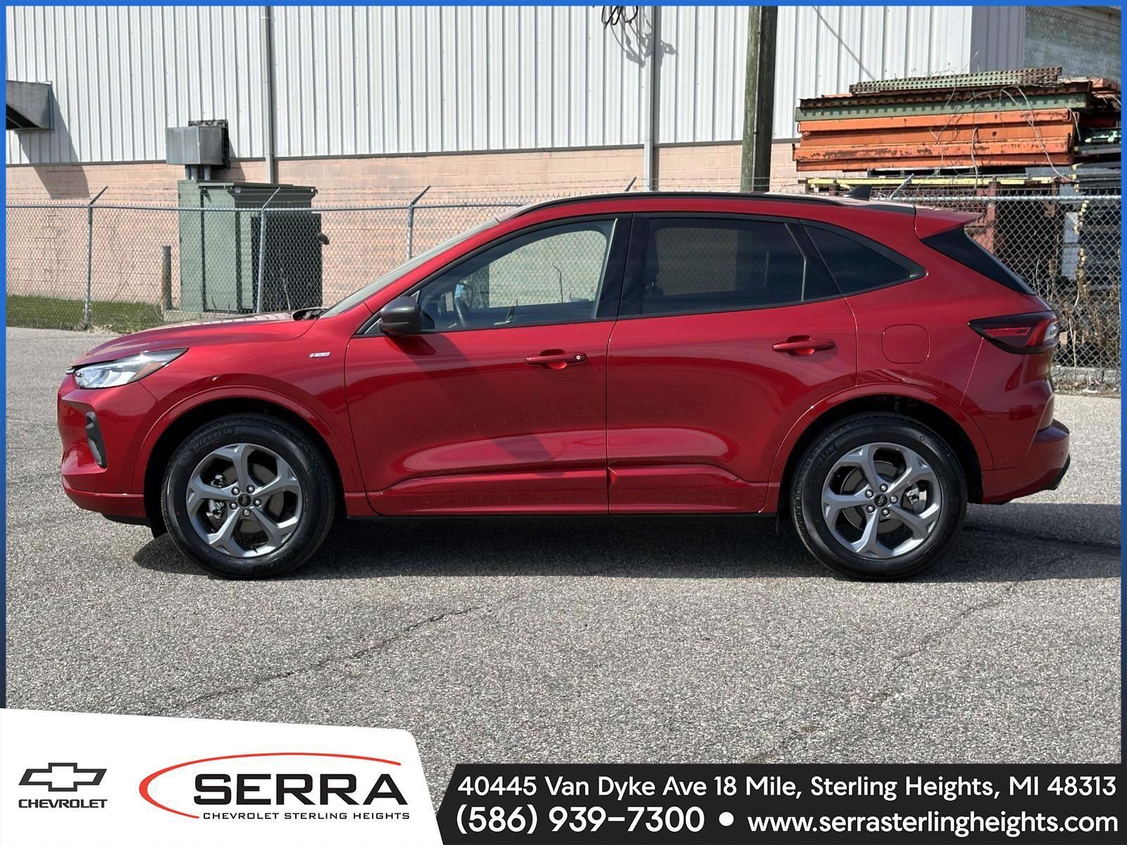 View vehicle photo 2