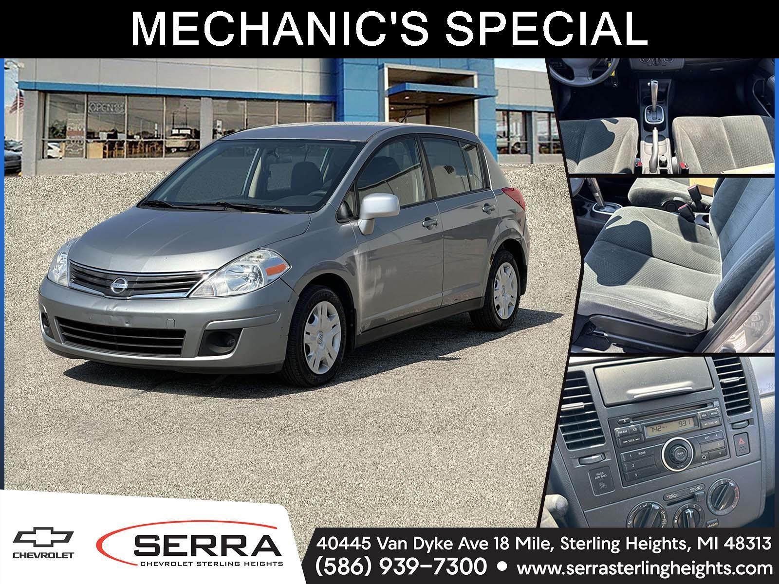 2010 Nissan Versa 1.8 S Hatchback