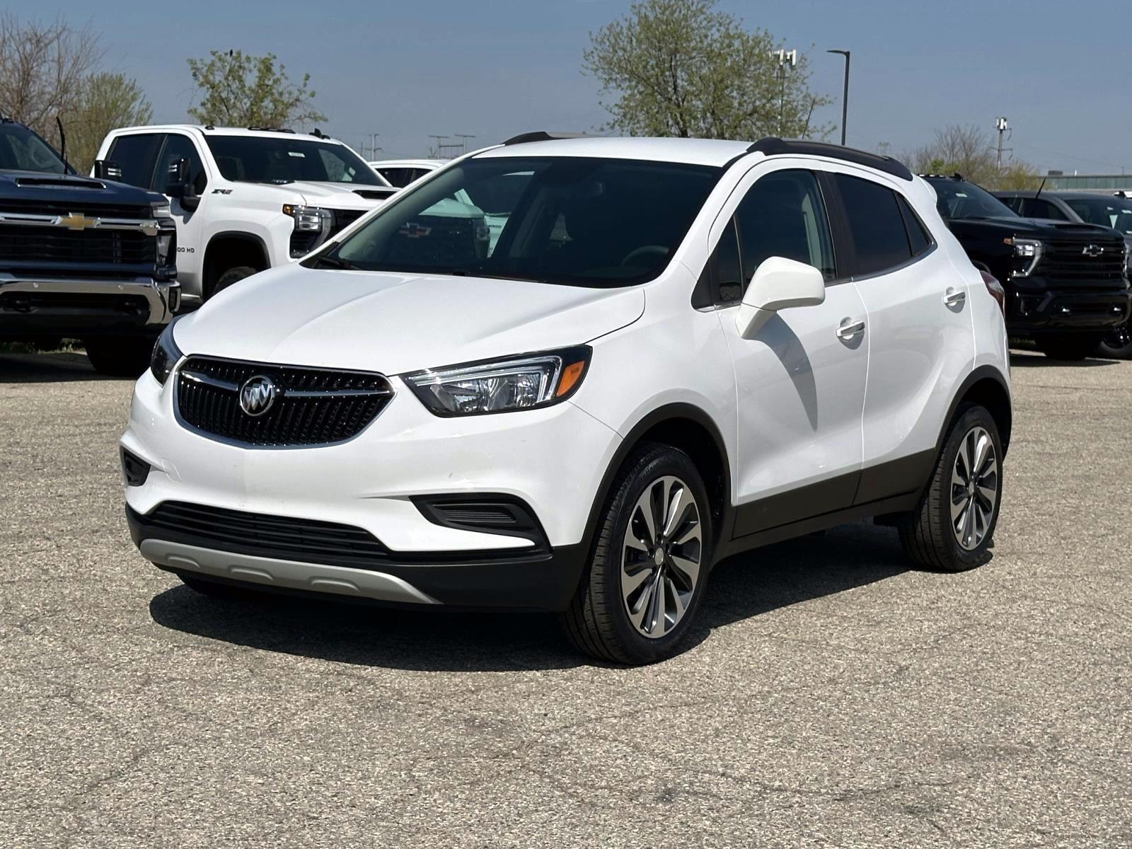Summit White 2022 Buick Encore Preferred AWD SUV / Crossover All-Wheel Drive 6-Speed Automatic Overdrive