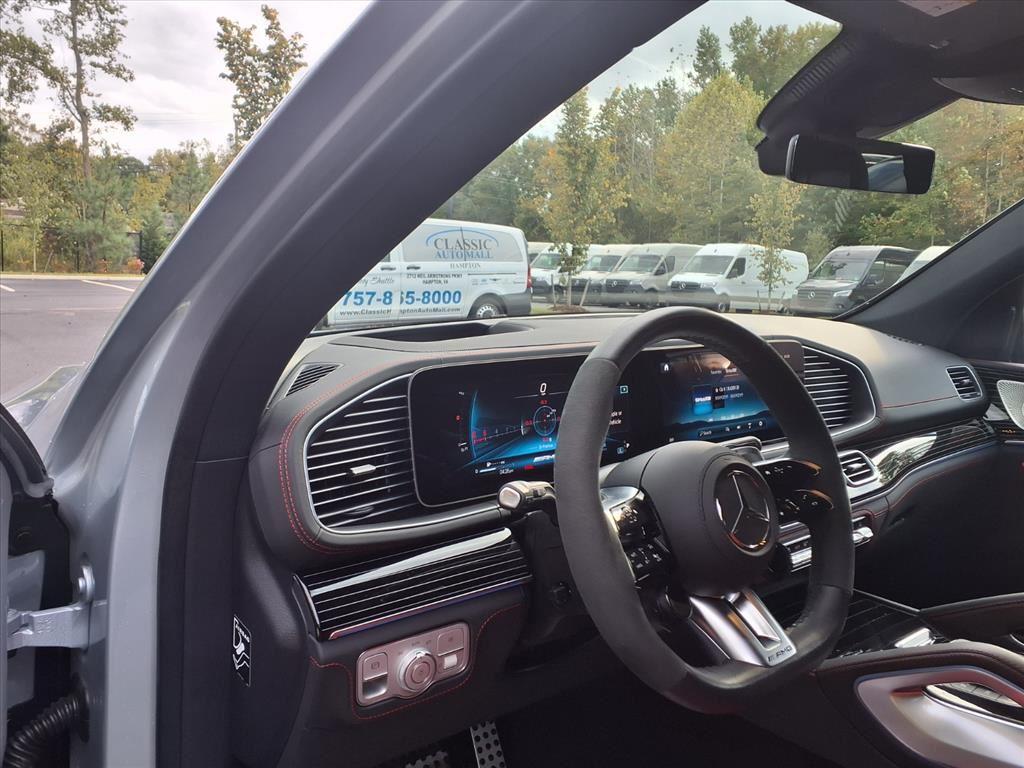 Used 2024 Black Mercedes-Benz AMG® GLE 53 image 16
