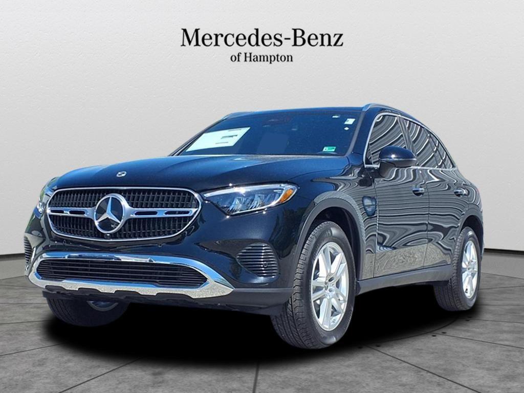Black 2025 Mercedes-Benz GLC 300 RWD SUV / Crossover Rear-Wheel Drive Automatic