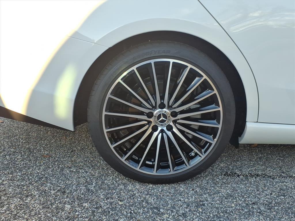 Used 2026 Polar White Mercedes-Benz C 300 image 5