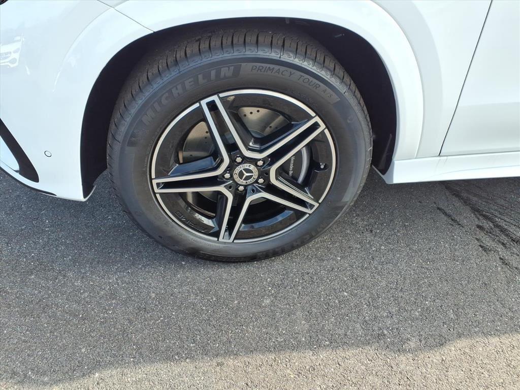 New 2026 Polar White Mercedes-Benz GLE 450 image 9