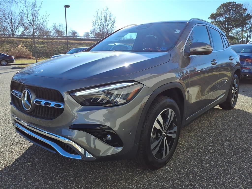 Gray (Mountain Grey Metallic) 2026 Mercedes-Benz GLA 250 4MATIC SUV / Crossover All-Wheel Drive Automatic
