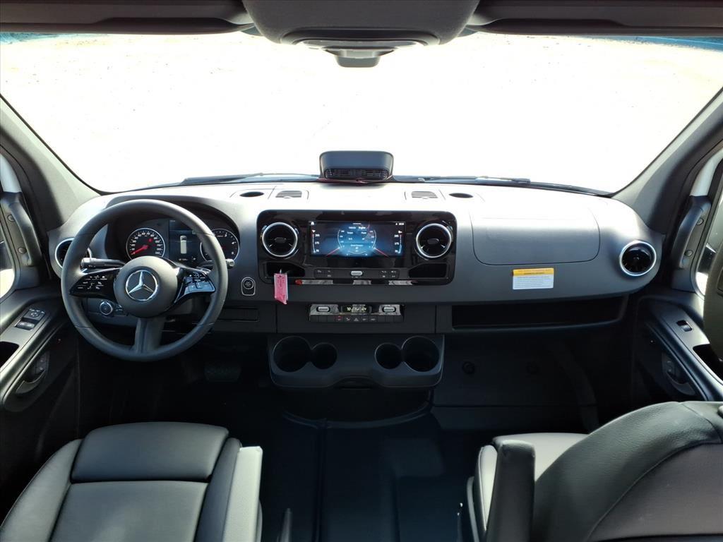 New 2026 Grey White Mercedes-Benz  image 21