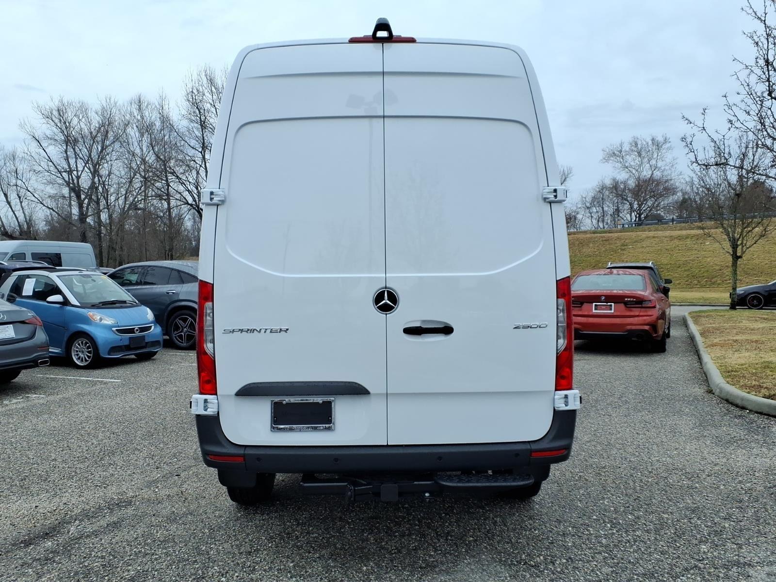 New 2026 Grey White Mercedes-Benz 2500 Standard Roof I4 Diesel HO 144" RWD image 8