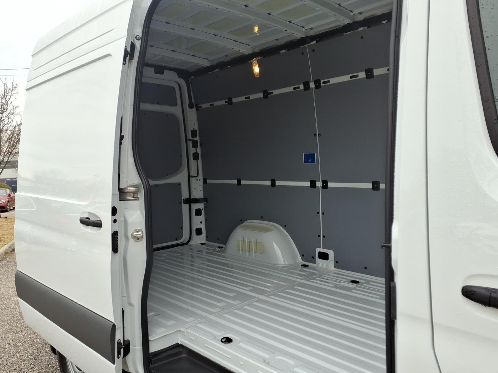 New 2026 Grey White Mercedes-Benz 2500 Standard Roof I4 Diesel HO 144" RWD image 31