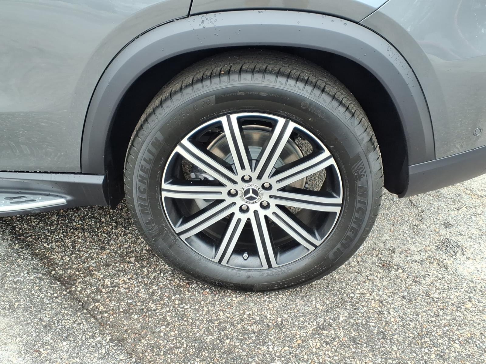 New 2026 GREY Mercedes-Benz GLE 350 image 12