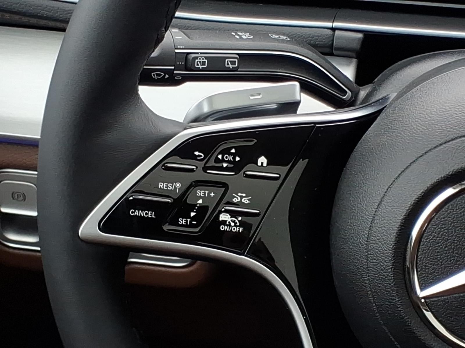 New 2026 WHITE Mercedes-Benz GLS 450 image 28