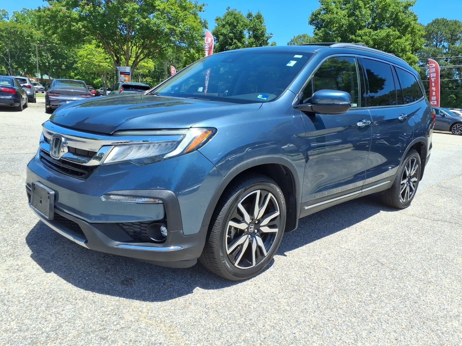 Gray (Steel Sapphire Metallic) 2019 Honda Pilot Touring AWD with Rear Captain's Chairs SUV / Crossover All-Wheel Drive Automatic