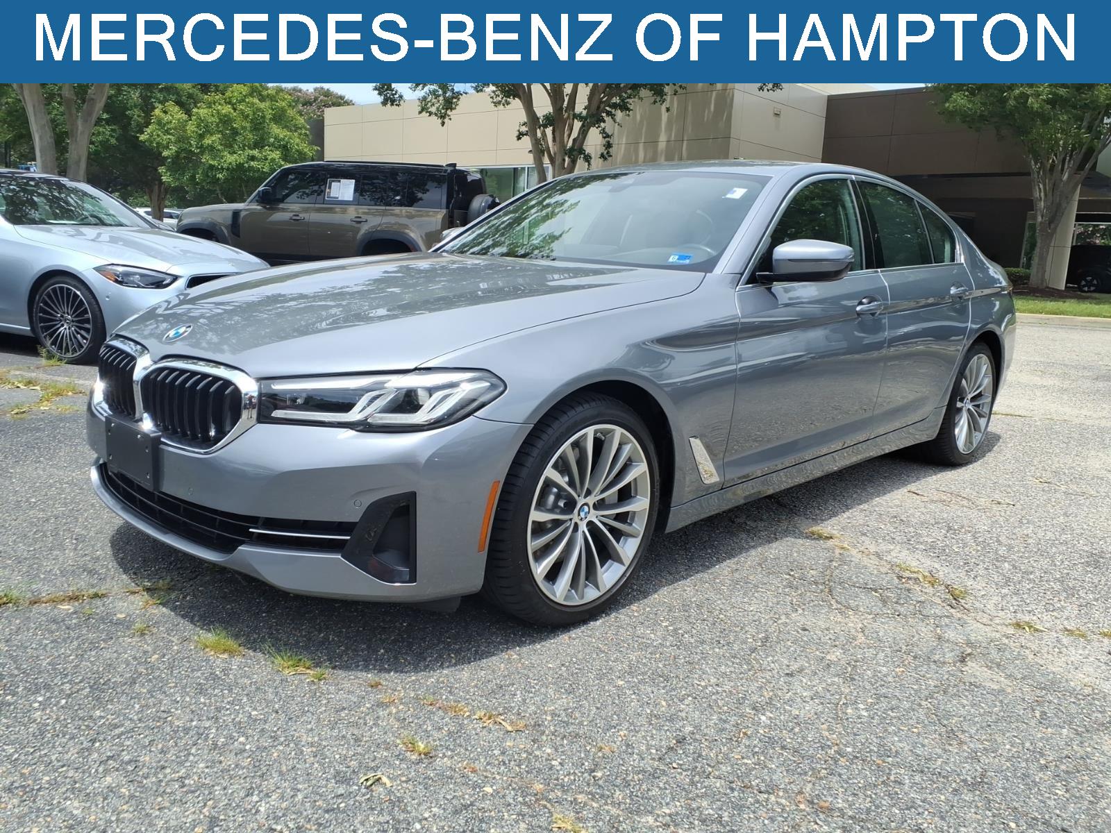 Skyscraper Gray Metallic 2023 BMW 5 Series Sedan Rear-Wheel Drive Automatic