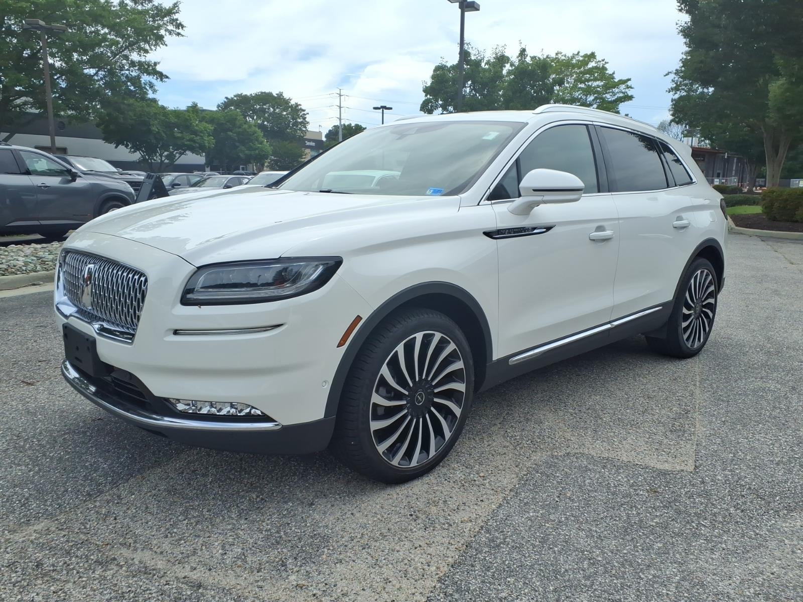 Pristine White Metallic Tri-Coat 2023 Lincoln Nautilus SUV / Crossover All-Wheel Drive 8-Speed Automatic