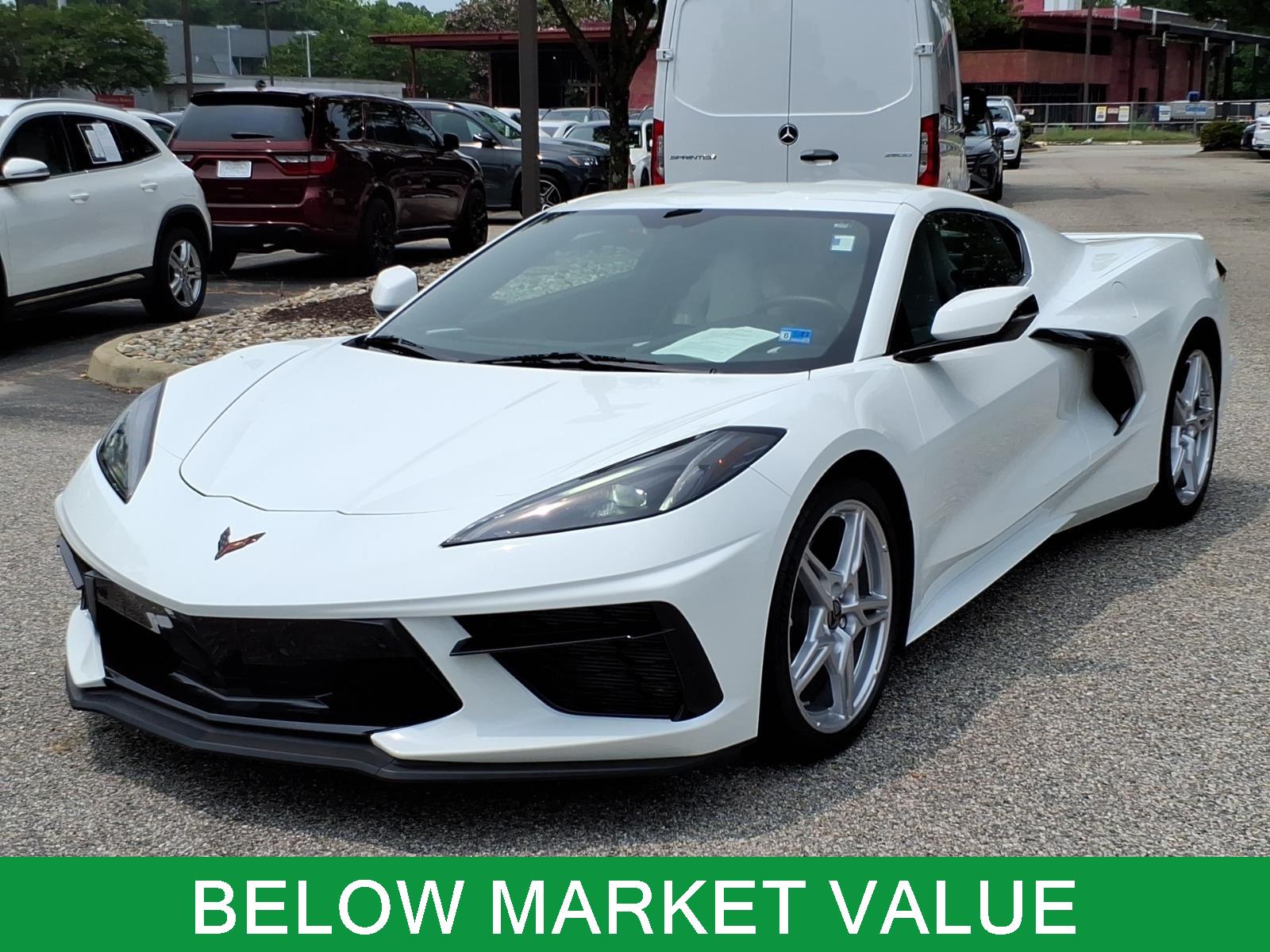 Arctic White 2022 Chevrolet Corvette Coupe Rear-Wheel Drive 8-Speed Dual Clutch