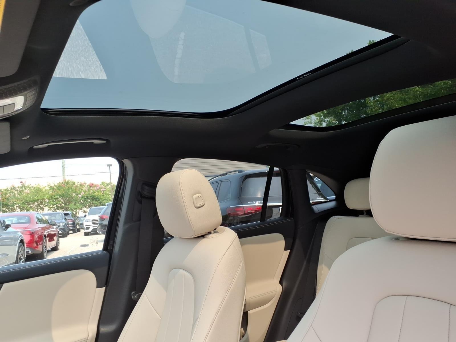 New 2026 BLACK Mercedes-Benz GLA 250 image 24