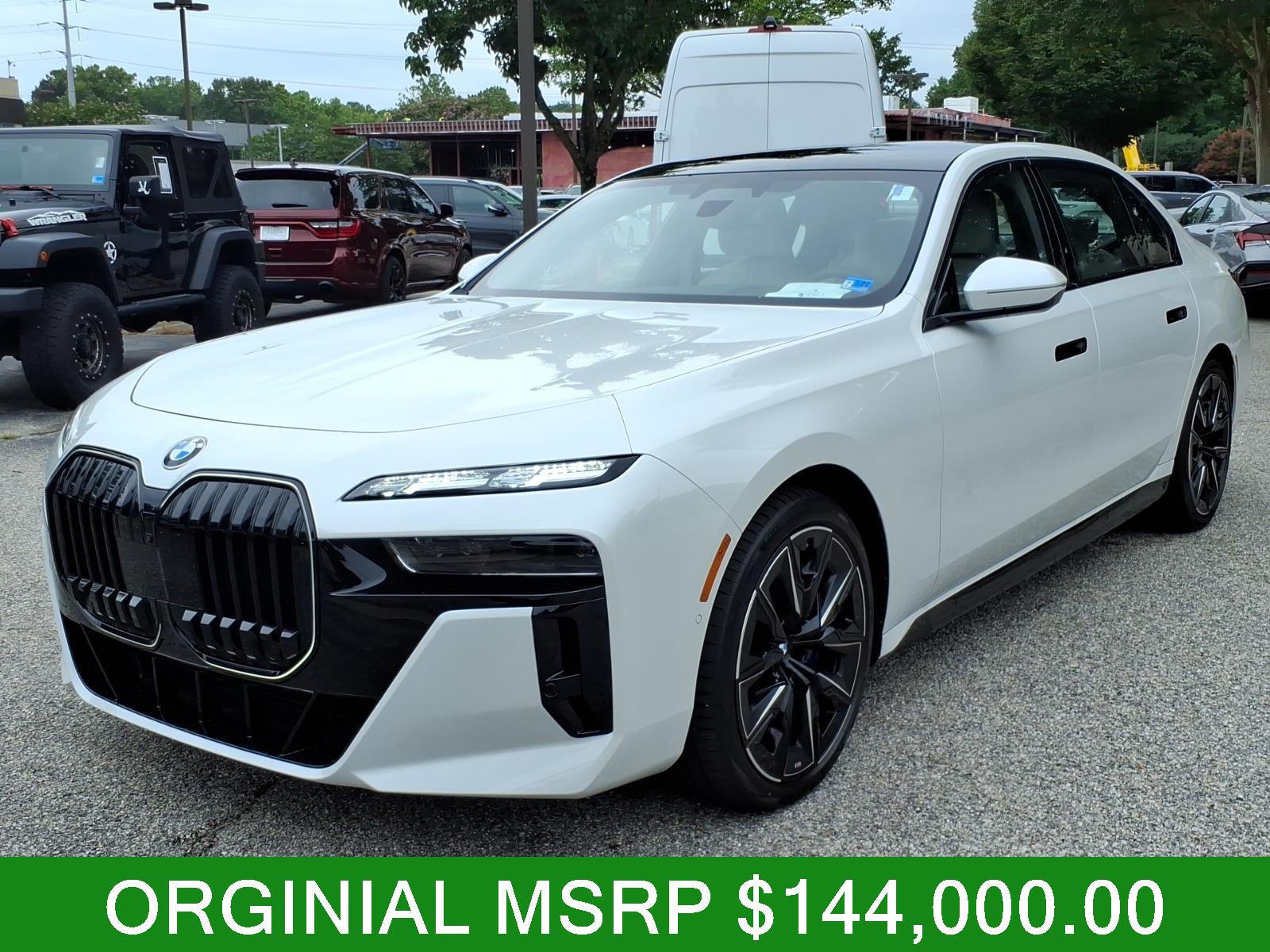 Mineral White Metallic 2025 BMW 7 Series Sedan All-Wheel Drive Automatic