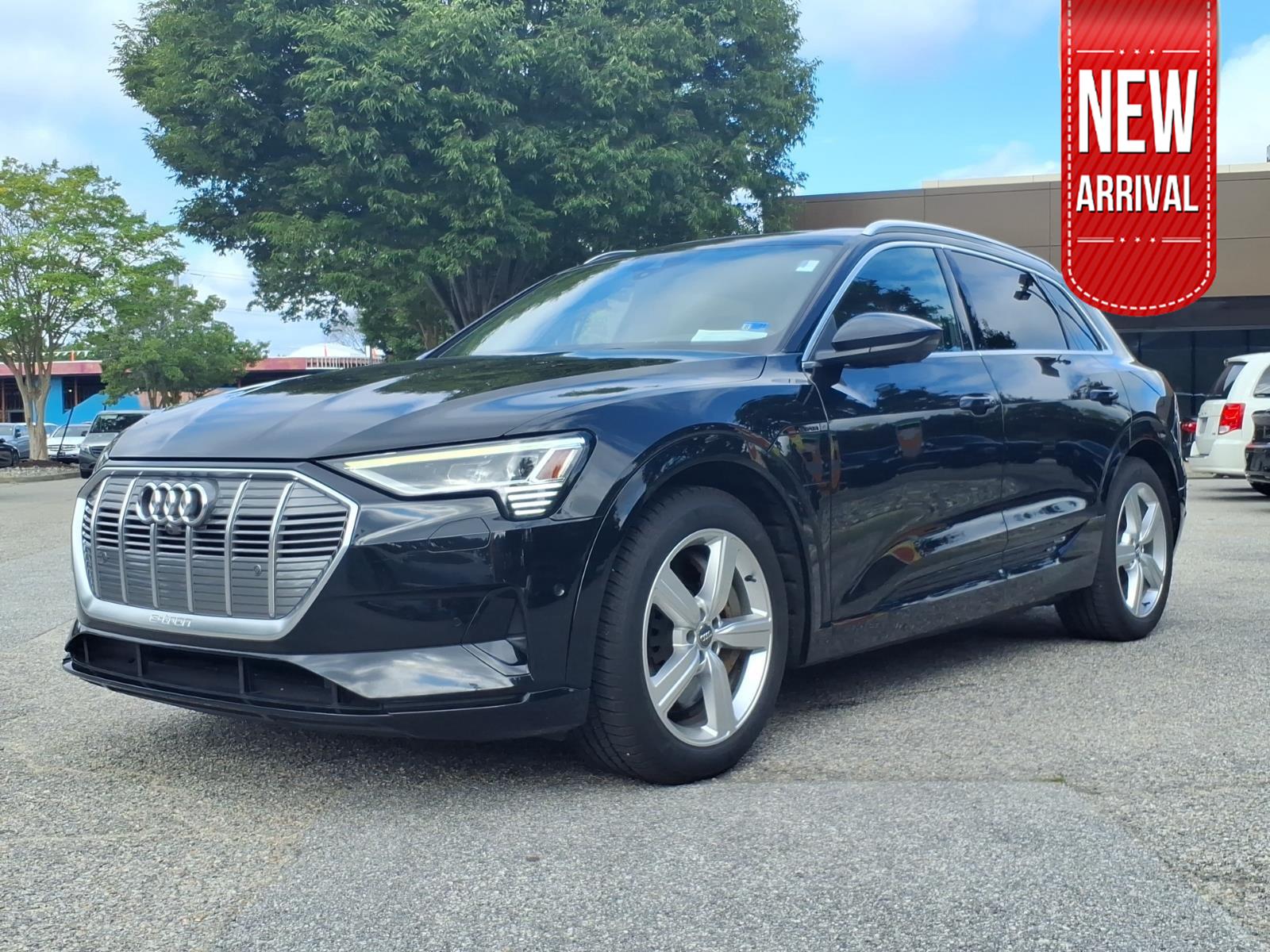 Mythos Black Metallic 2019 Audi e-tron SUV / Crossover All-Wheel Drive Automatic