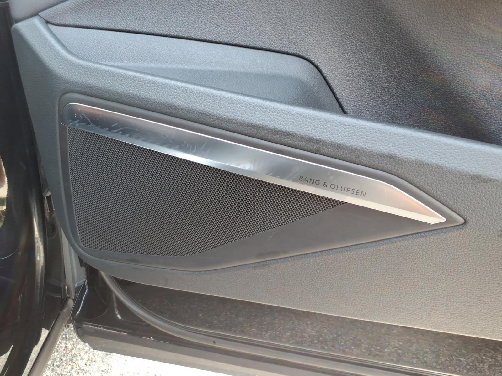 Used 2019 Mythos Black Metallic Audi Premium Plus image 24