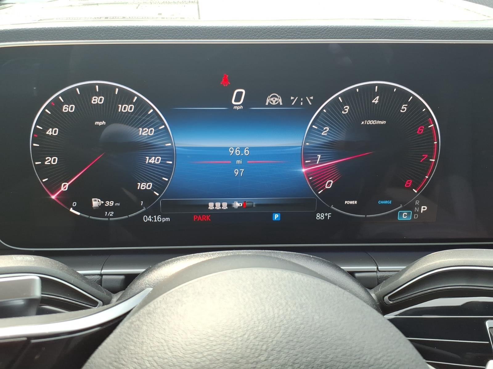 New 2026 Polar White Mercedes-Benz GLE 450 image 14
