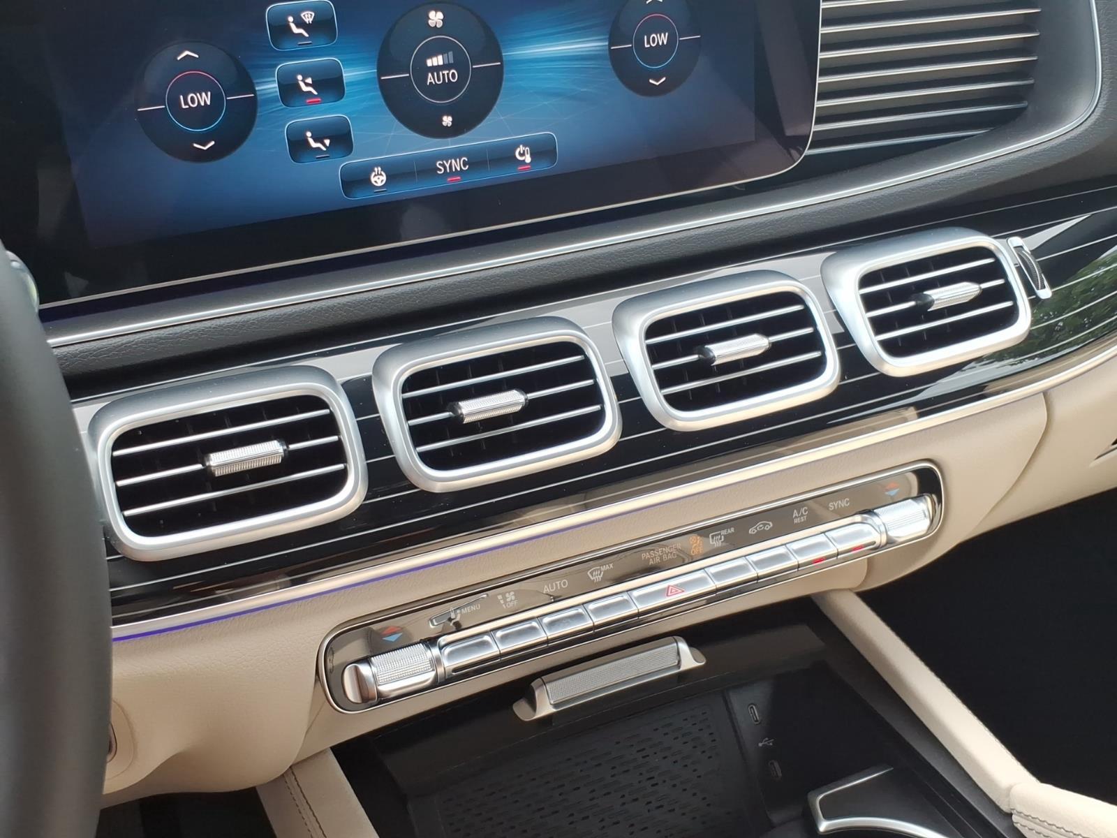 New 2026 Polar White Mercedes-Benz GLE 450 image 21
