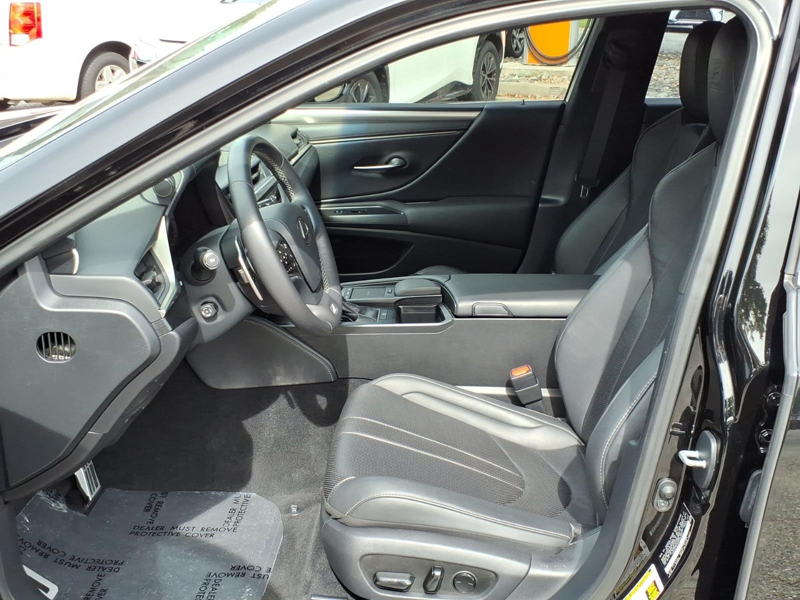 Used 2021 Obsidian Lexus ES 350 F SPORT image 12