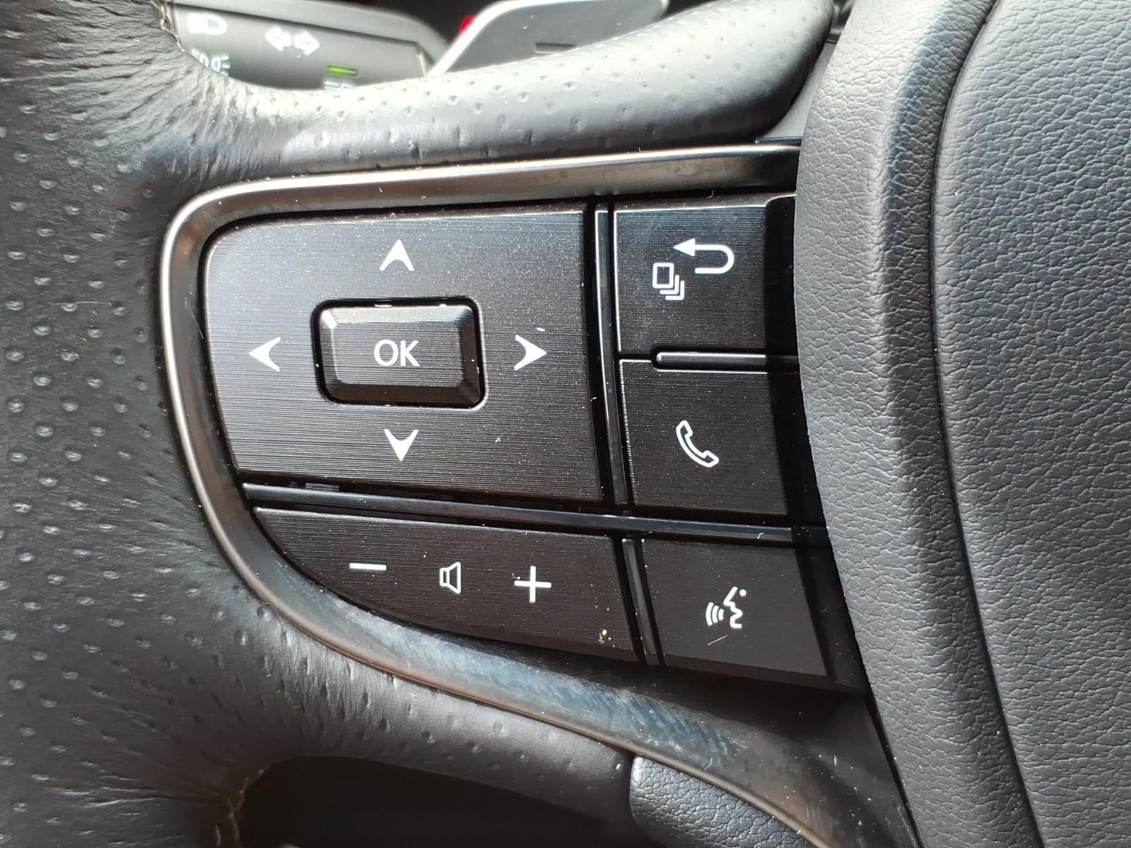 Used 2021 Obsidian Lexus ES 350 F SPORT image 15