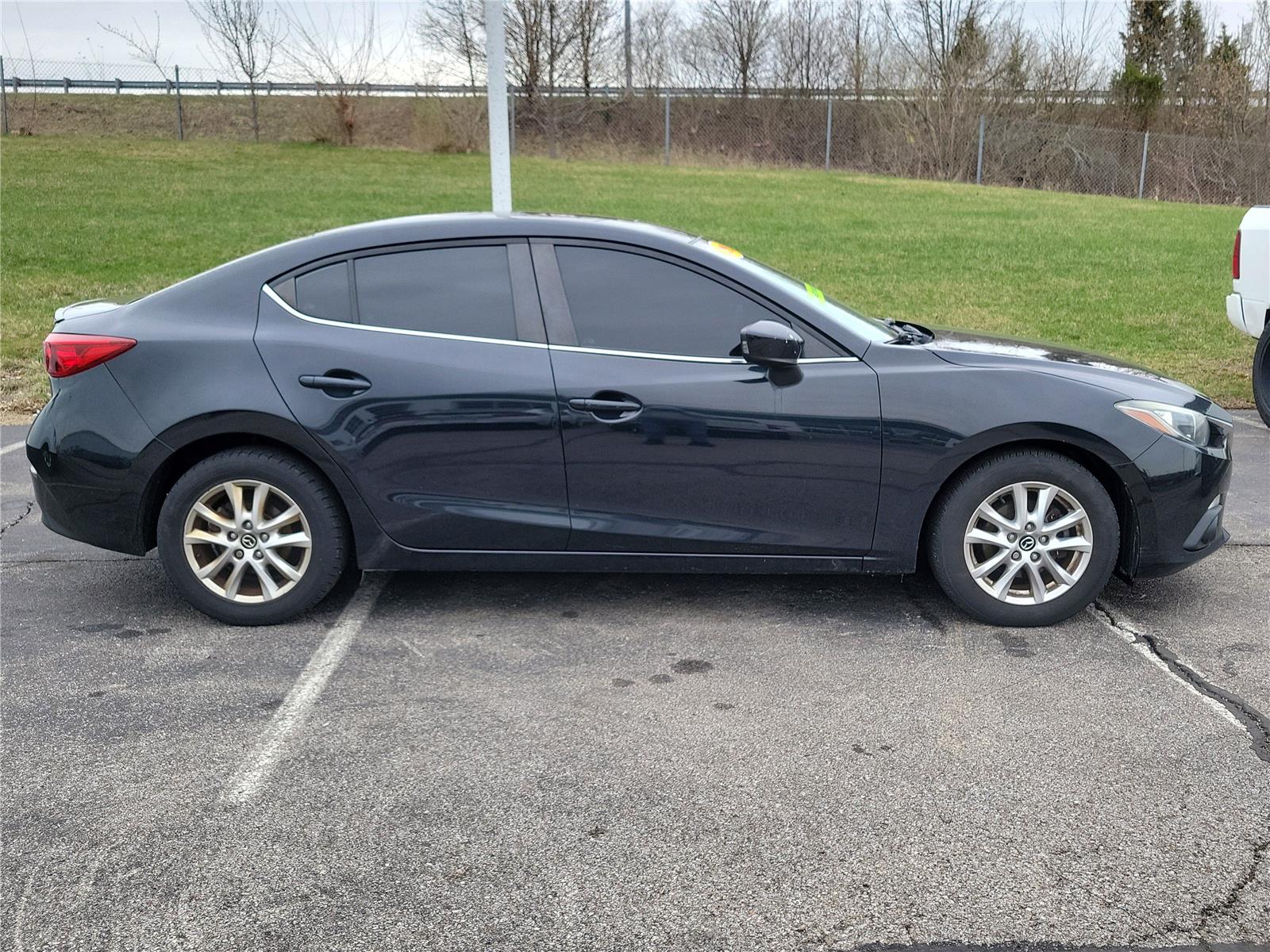 2016 Mazda MAZDA3 i Touring