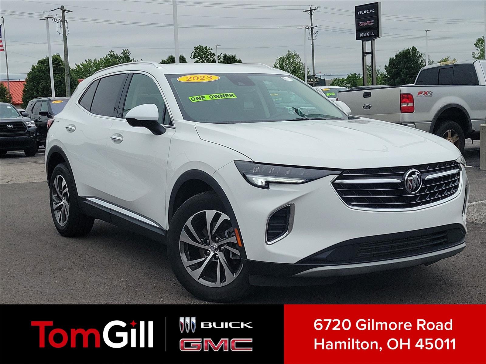 Summit White 2023 Buick Envision Essence FWD SUV / Crossover Front-Wheel Drive 9-Speed Automatic