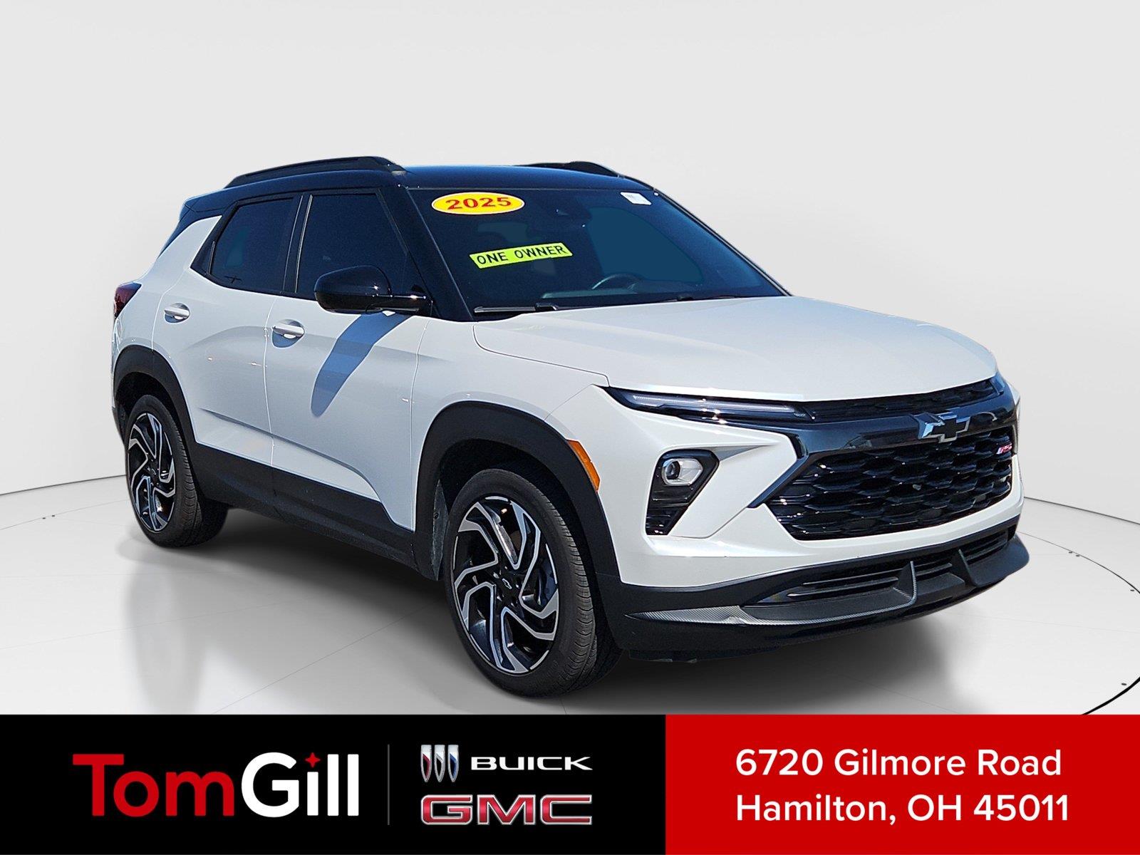 White (Iridescent Pearl Tricoat) 2025 Chevrolet Trailblazer SUV / Crossover Front-Wheel Drive Continuously Variable Transmission