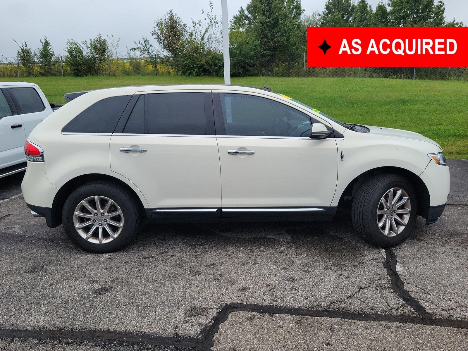 Crystal Champagne Tri-Coat 2012 Lincoln MKX SUV / Crossover Front-Wheel Drive 6-Speed Automatic